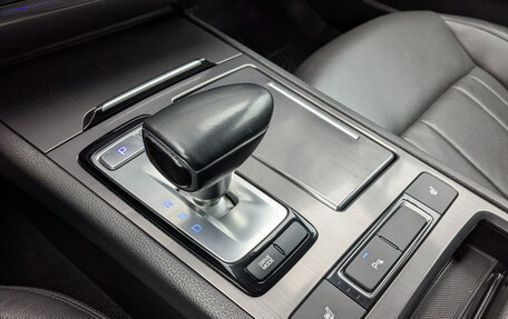 Genesis G80 I, 2018 год, 2 300 000 рублей, 26 фотография