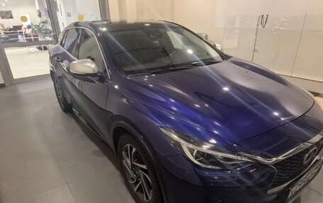 Infiniti Q30, 2017 год, 2 600 000 рублей, 4 фотография