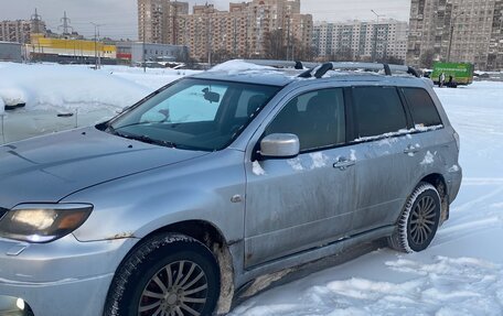 Mitsubishi Outlander III рестайлинг 3, 2004 год, 400 000 рублей, 4 фотография