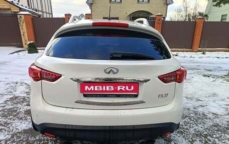 Infiniti FX II, 2010 год, 1 620 000 рублей, 4 фотография
