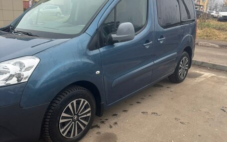 Peugeot Partner II рестайлинг 2, 2014 год, 850 000 рублей, 2 фотография