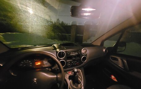 Peugeot Partner II рестайлинг 2, 2014 год, 850 000 рублей, 7 фотография