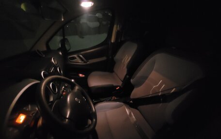 Peugeot Partner II рестайлинг 2, 2014 год, 850 000 рублей, 8 фотография