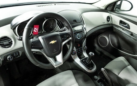 Chevrolet Cruze II, 2013 год, 649 585 рублей, 11 фотография