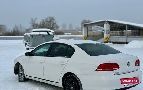 Volkswagen Passat B7, 2013 год, 990 000 рублей, 3 фотография