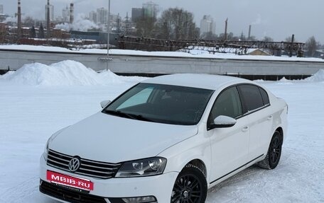 Volkswagen Passat B7, 2013 год, 990 000 рублей, 10 фотография