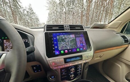 Toyota Land Cruiser Prado 150 рестайлинг 2, 2017 год, 5 400 000 рублей, 13 фотография