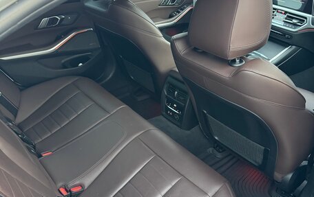 BMW 3 серия, 2019 год, 5 399 000 рублей, 18 фотография