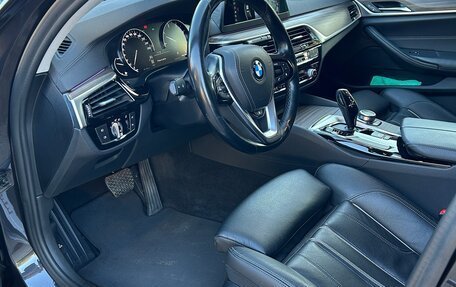 BMW 5 серия, 2019 год, 3 550 000 рублей, 17 фотография
