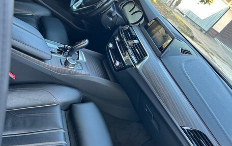 BMW 5 серия, 2019 год, 3 550 000 рублей, 29 фотография