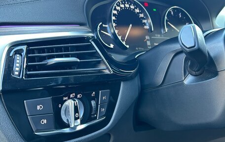 BMW 5 серия, 2019 год, 3 550 000 рублей, 21 фотография