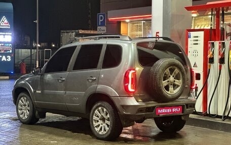 Chevrolet Niva I рестайлинг, 2013 год, 420 000 рублей, 3 фотография