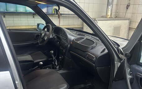 Chevrolet Niva I рестайлинг, 2011 год, 700 000 рублей, 6 фотография