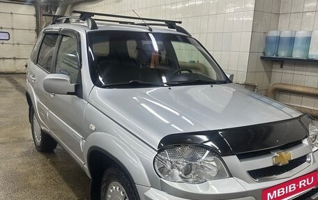 Chevrolet Niva I рестайлинг, 2011 год, 700 000 рублей, 5 фотография