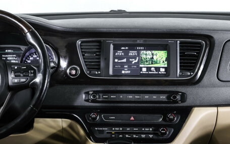 KIA Carnival III, 2019 год, 2 250 000 рублей, 15 фотография