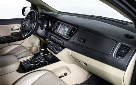 KIA Carnival III, 2019 год, 2 250 000 рублей, 11 фотография