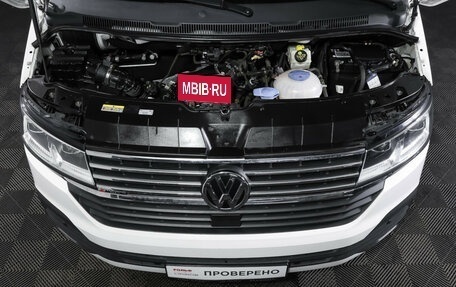 Volkswagen Caravelle T6 рестайлинг, 2021 год, 4 590 000 рублей, 9 фотография