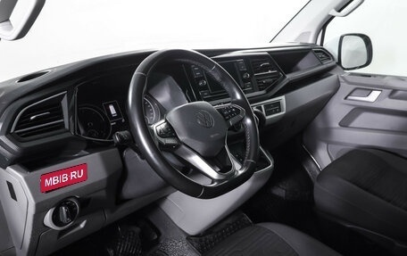 Volkswagen Caravelle T6 рестайлинг, 2021 год, 4 590 000 рублей, 16 фотография