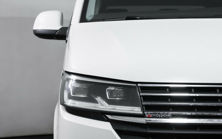 Volkswagen Caravelle T6 рестайлинг, 2021 год, 4 590 000 рублей, 24 фотография
