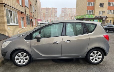 Opel Meriva, 2012 год, 900 000 рублей, 3 фотография