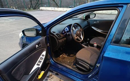 Hyundai Solaris II рестайлинг, 2012 год, 520 000 рублей, 15 фотография