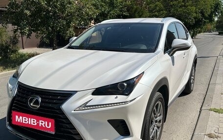 Lexus NX I, 2019 год, 3 700 000 рублей, 1 фотография