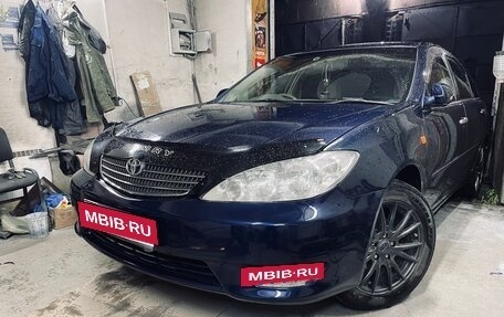 Toyota Camry V40, 2005 год, 770 000 рублей, 5 фотография
