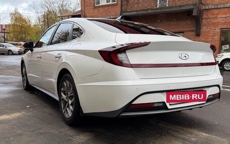 Hyundai Sonata VIII, 2021 год, 1 900 000 рублей, 4 фотография