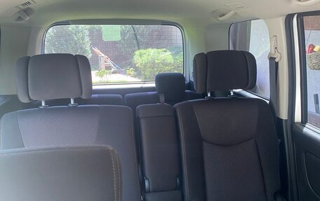 Nissan Serena IV, 2012 год, 1 370 000 рублей, 7 фотография