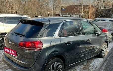 Citroen C4 Picasso II рестайлинг, 2015 год, 1 670 000 рублей, 15 фотография