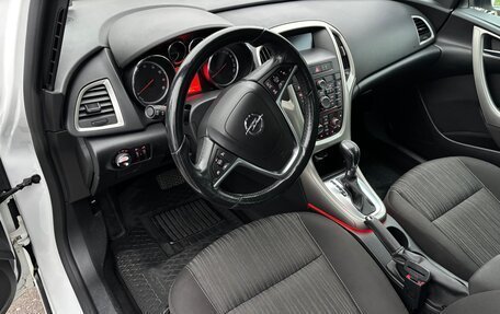 Opel Astra J, 2011 год, 720 000 рублей, 5 фотография