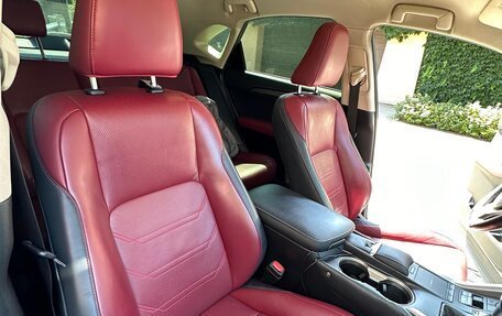 Lexus NX I, 2019 год, 3 700 000 рублей, 7 фотография