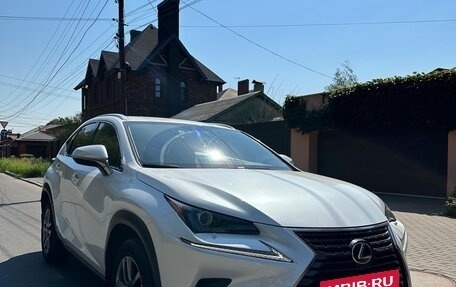 Lexus NX I, 2019 год, 3 700 000 рублей, 3 фотография