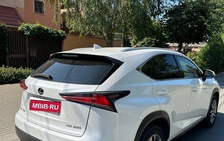 Lexus NX I, 2019 год, 3 700 000 рублей, 5 фотография