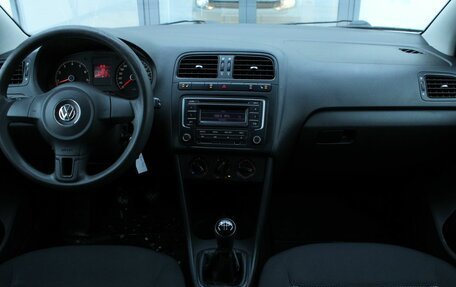 Volkswagen Polo VI (EU Market), 2014 год, 730 000 рублей, 14 фотография