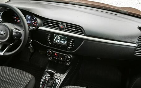 KIA Rio IV, 2018 год, 1 005 000 рублей, 14 фотография