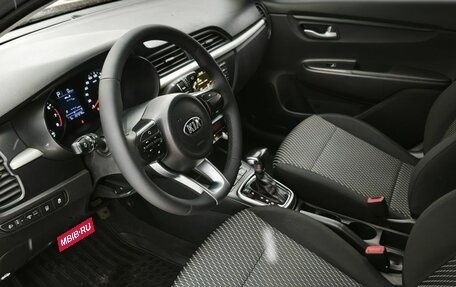 KIA Rio IV, 2018 год, 1 005 000 рублей, 17 фотография