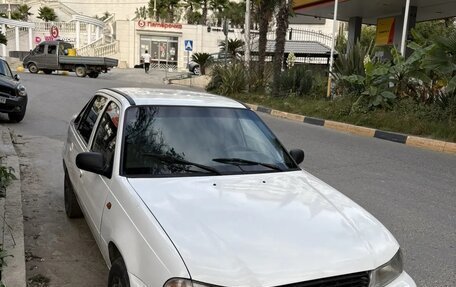 Daewoo Nexia I рестайлинг, 2003 год, 160 000 рублей, 1 фотография