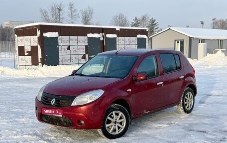 Renault Sandero I, 2014 год, 399 000 рублей, 1 фотография