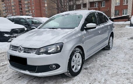 Volkswagen Polo VI (EU Market), 2012 год, 490 000 рублей, 1 фотография