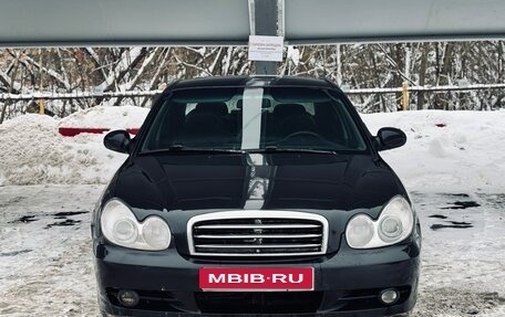 Hyundai Sonata IV рестайлинг, 2005 год, 295 000 рублей, 1 фотография