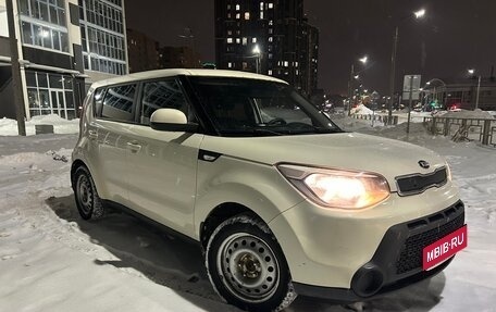 KIA Soul II рестайлинг, 2015 год, 630 000 рублей, 1 фотография