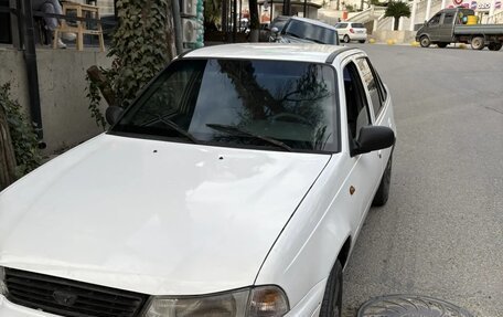 Daewoo Nexia I рестайлинг, 2003 год, 160 000 рублей, 5 фотография