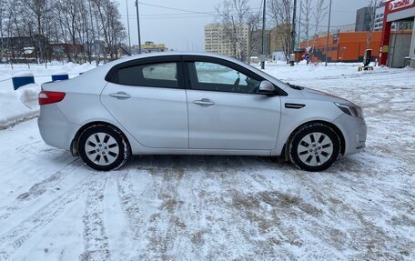 KIA Rio III рестайлинг, 2013 год, 900 000 рублей, 3 фотография