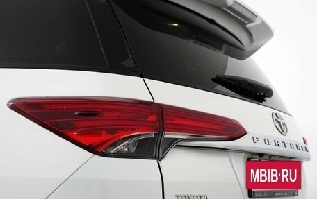 Toyota Fortuner II, 2021 год, 4 490 000 рублей, 6 фотография