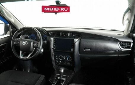 Toyota Fortuner II, 2021 год, 4 490 000 рублей, 11 фотография