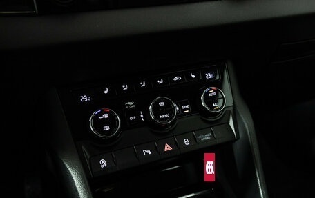 Skoda Karoq I, 2020 год, 2 120 000 рублей, 15 фотография