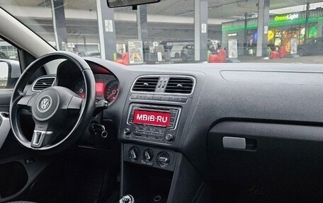 Volkswagen Polo VI (EU Market), 2012 год, 490 000 рублей, 6 фотография