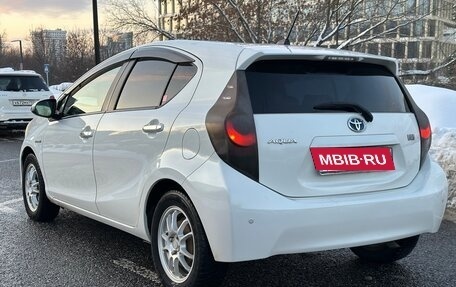 Toyota Aqua I, 2012 год, 875 000 рублей, 5 фотография