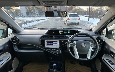 Toyota Aqua I, 2012 год, 875 000 рублей, 16 фотография